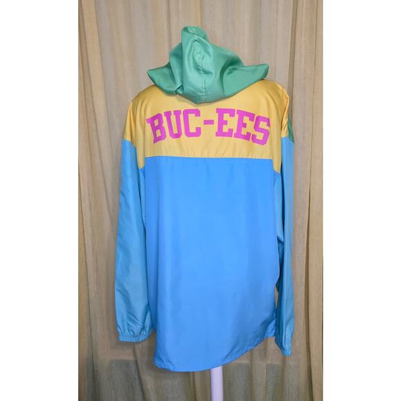 Buc-ee's Beaver Color Block Pastel Windbreaker XL - Picture 2 of 6